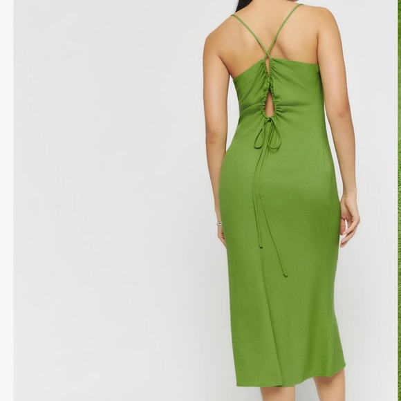 Reformation Dover dress in Saguaro - Sold out! - Picture 3 of 7